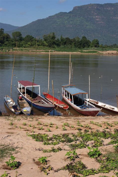 Fishermen Boats On Mekong River Stock Image - Image of navigation, tourism: 28350359