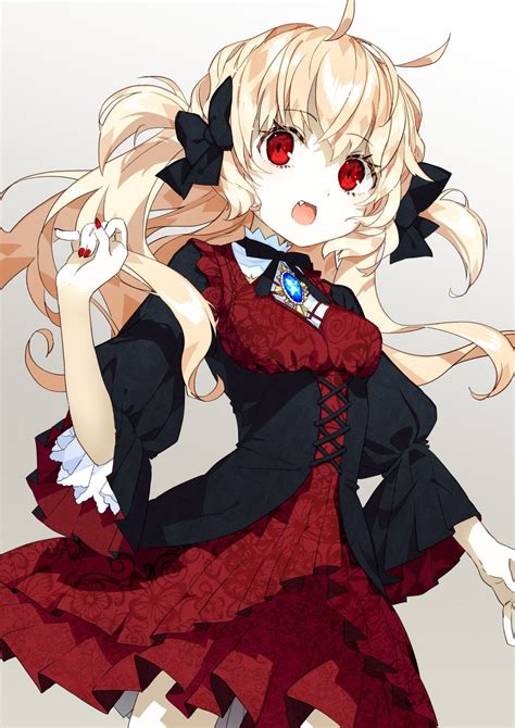 Cute Vampire Girl [Original] : r/cutelittlefangs