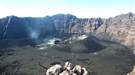 Trekking and Climbing Raung in East Java: The Ultimate Guide – Go Volcano