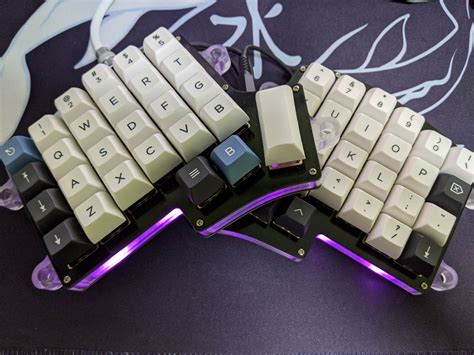 Iris Keyboard (Rev.4 Split Ortho by Keeb.io) + Mill-max hotswap ...