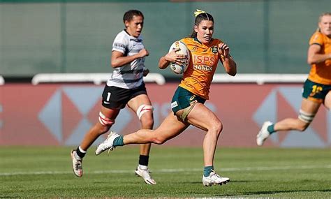 Australia edge out New Zealand to win Dubai leg of Women's World Rugby Sevens Series