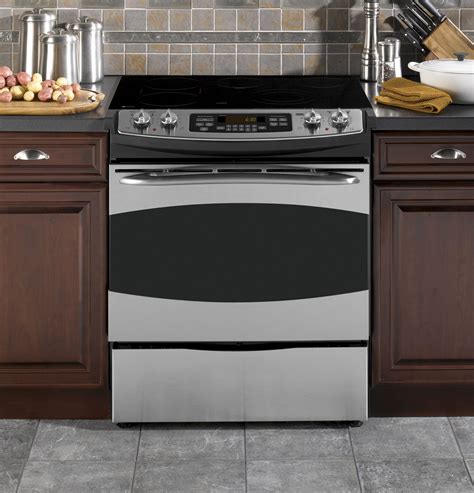 GE Profile™ 30" Slide-In Electric Range | PS905SPSS | GE Appliances