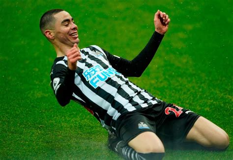 Almiron - Newcastle United Almiron And Paraguay Qualify For Last Eight | chirnside-inshadows