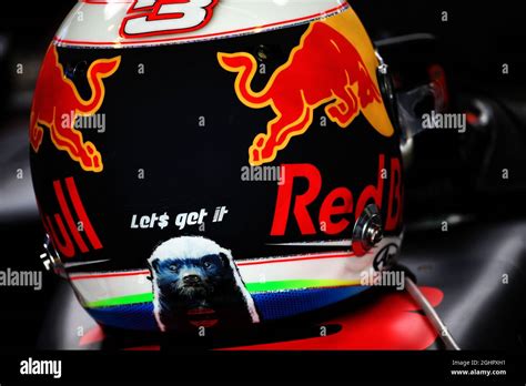 The helmet of Daniel Ricciardo (AUS) Red Bull Racing. 25.11.2017 ...