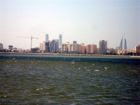 Bahrain Skyline | Page 4 | SkyscraperCity Forum