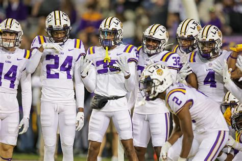 LSU Football: A loss in Texas Bowl would be terrible but also mean nothing