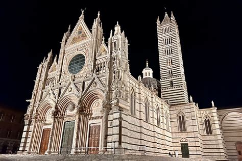 Il Duomo di Siena e il Battistero, la costruzione e le opere al loro ...