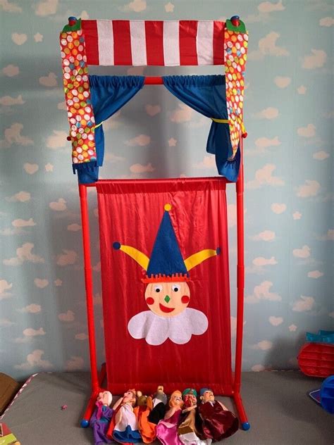 Children’s puppet theatre and 7 puppets | in Caerphilly | Gumtree