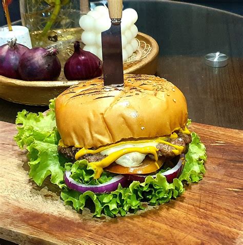Knockout Coal Burger - QC | Quezon City