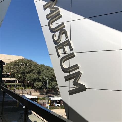 Queensland Museum (Brisbane): Top Tips Before You Go | UPDATED 2017