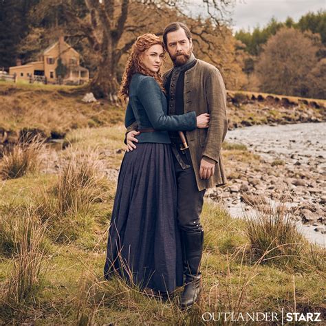 New ‘Outlander’ Season Six Portrait of Brianna and Roger | Outlander TV ...