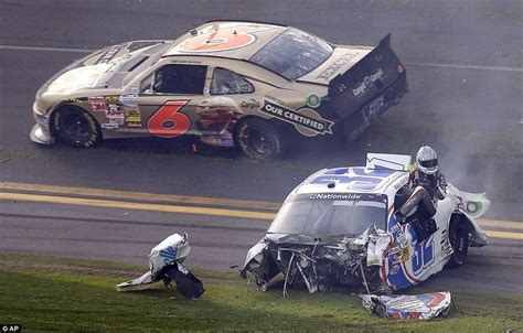 Serious accident in NASCAR Daytona 500, part 500 | Vehicles