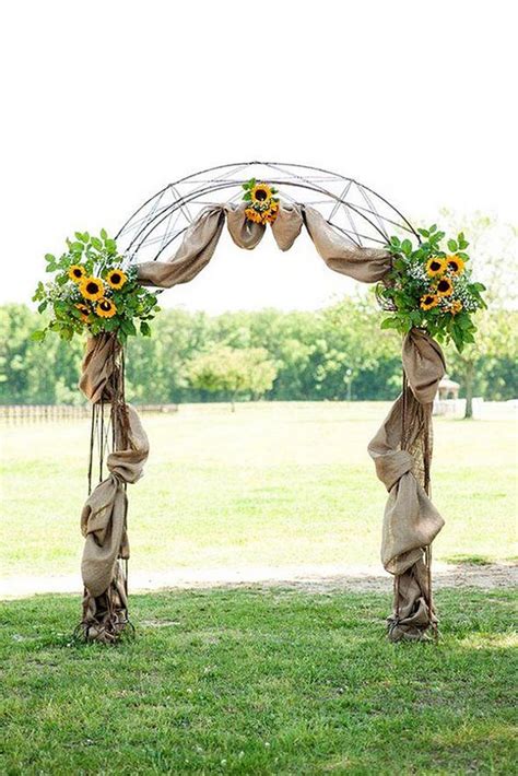 35 Pretty and Bright Sunflower Wedding Ideas - Emma Loves Weddings