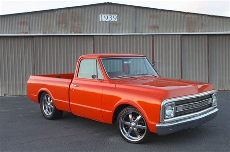 A Second-Gen Builds a 1970 Chevrolet C10 - Hot Rod Network