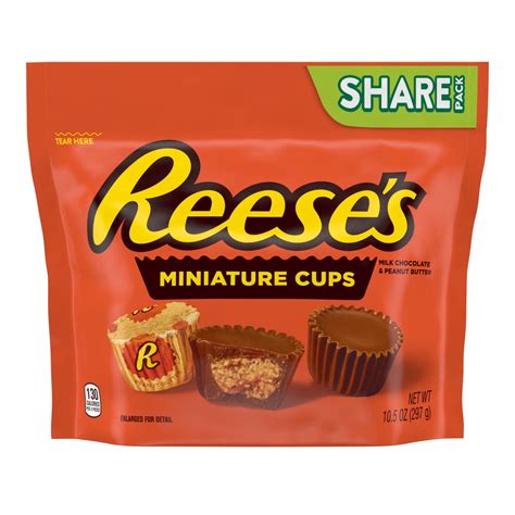 Reese's Miniatures Milk Chocolate Peanut Butter Cups Candy, Share Pack ...