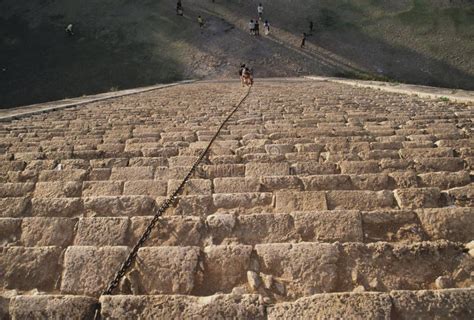 Chichen Itza Pyramid/top View Stock Image - Image of monument, america: 2589391