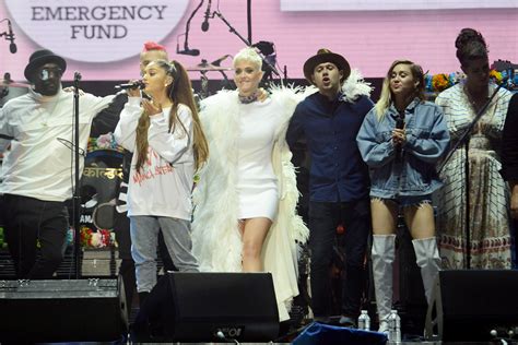 What Happened at Ariana Grande’s One Love Manchester Benefit Concert - Coveteur