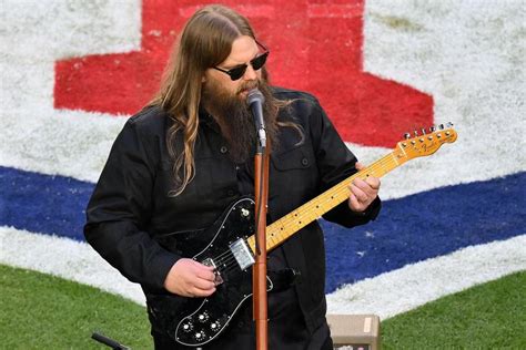 Chris Stapleton and CODA Actor Troy Kotsur Perform National Anthem at ...