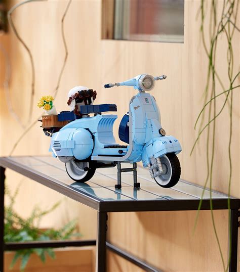 Lego Vespa 125 Scooter Model Set 10298 | Harrods AU