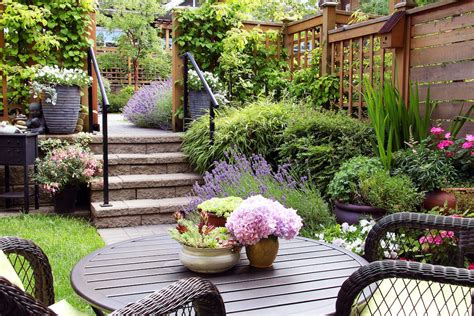 49 Best Small Garden Ideas - digmydog-Design