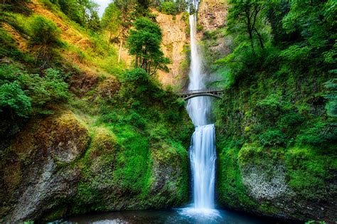 Multnomah Falls in Oregon by Michael Matti | Flickr - Photo Sharing!