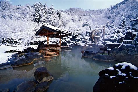 Top 10 Tattoo-Friendly Onsen in Japan