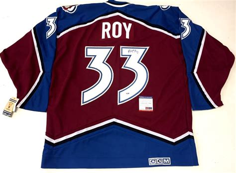 Patrick Roy Autographed Jersey - Ccm Vintage Psa Coa V72457