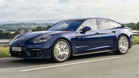 Porsche Panamera hybrid review 2022 | DrivingElectric