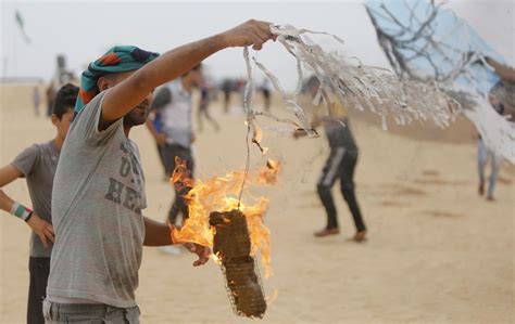 Photos: 25 Fridays of Protest in Gaza - The Atlantic