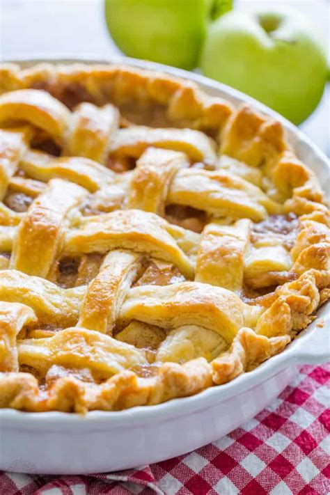 The BEST Apple Pie Recipe (VIDEO) - NatashasKitchen.com