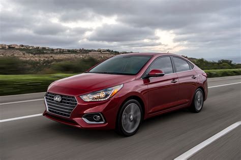 2018 Hyundai Accent small sedan debuts at minor auto show