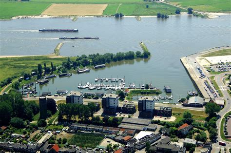 Tiel Marina in Tiel, Netherlands - Marina Reviews - Phone Number - Marinas.com