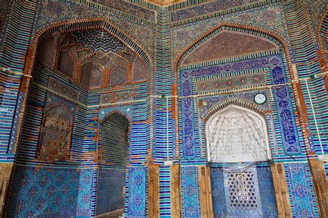 Mezquita shah jahan vista pintoresca de las murallas. thatta, pakistán | Foto Premium