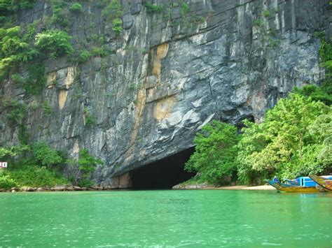 PHONG NHA - KE BANG ~ Destinations Vietnam