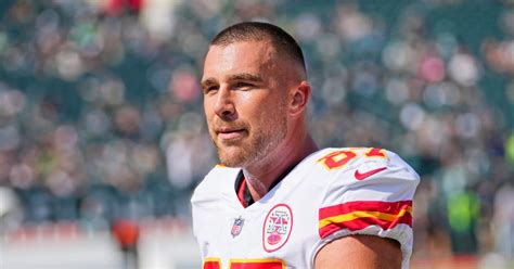 Fans Can't Get Enough of Travis Kelce's Mic'd Up Moment on Game Day ...