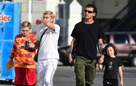 Gavin Rossdale Brings Kids Onstage After Blake Shelton's Birthday Snub