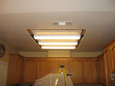 Suspended ceiling fluorescent lights - 10 tips for installing - Warisan ...