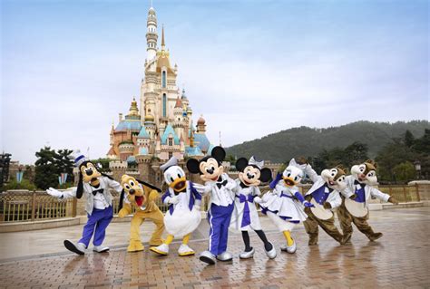 Mickey & Friends to Appear in 100th Anniversary Outfits at Hong Kong Disneyland - WDW News Today