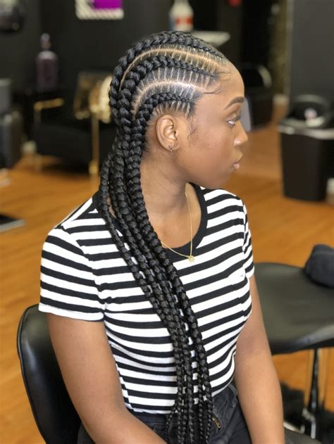 35 Stunning Feed in Braids Hairstyles To Try This Year!