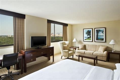 Hotel in St. Louis | Sheraton Clayton Plaza Hotel St Louis - TiCATi.com