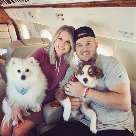 MLB Star Mike Trout and Wife Jessica Welcome Baby Boy - E! Online ...