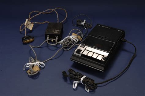 Cassette Tape Player/Recorder | Smithsonian Institution