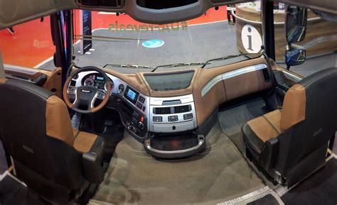 DAF XF cabin. #daf #daftruck #interior #cabin | Truck interior, Truck ...