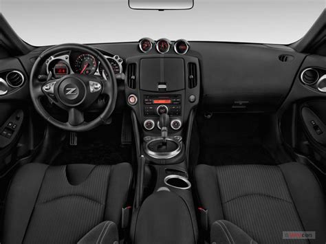 2016 Nissan 370Z: 85 Interior Photos | U.S. News