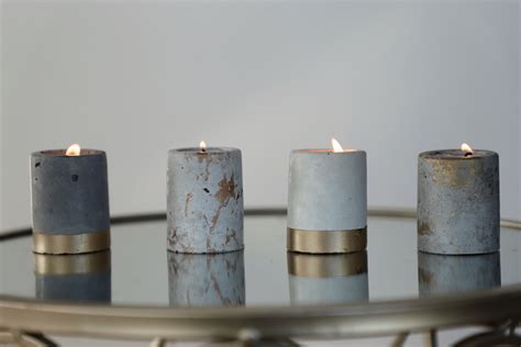 Mini Black and White Concrete Candles | Concrete candle, Candles, Cement candle