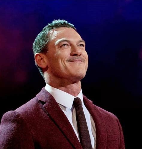 Luke Evans singing at Royal Albert Hall for the Queen’s birthday ...