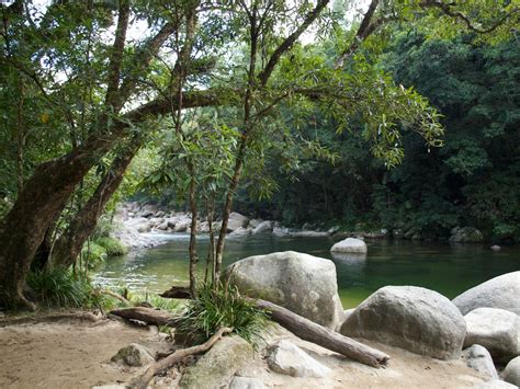 Mossman Gorge