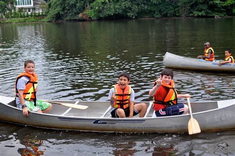 boating_4288x2848 - LakeView Day Camp