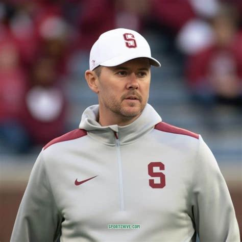 Lincoln Riley Salary and Contract Details: How much does USC HC earn in ...