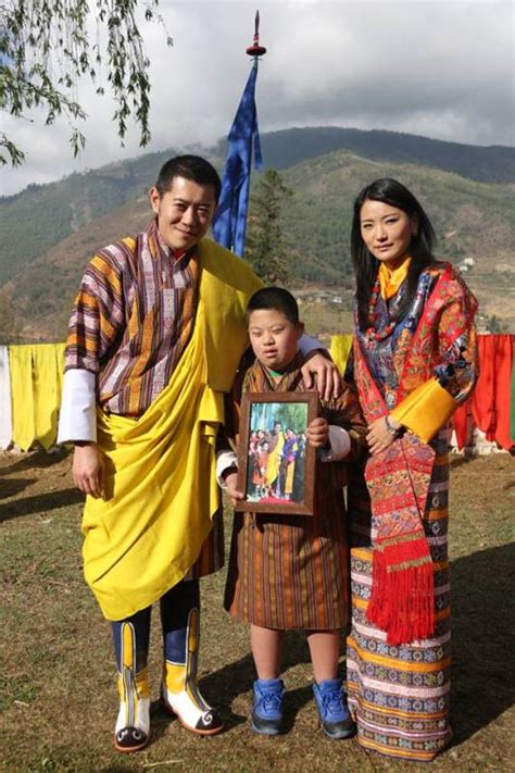 Royal Family Around the World: King and Queen of Bhutan share first ...